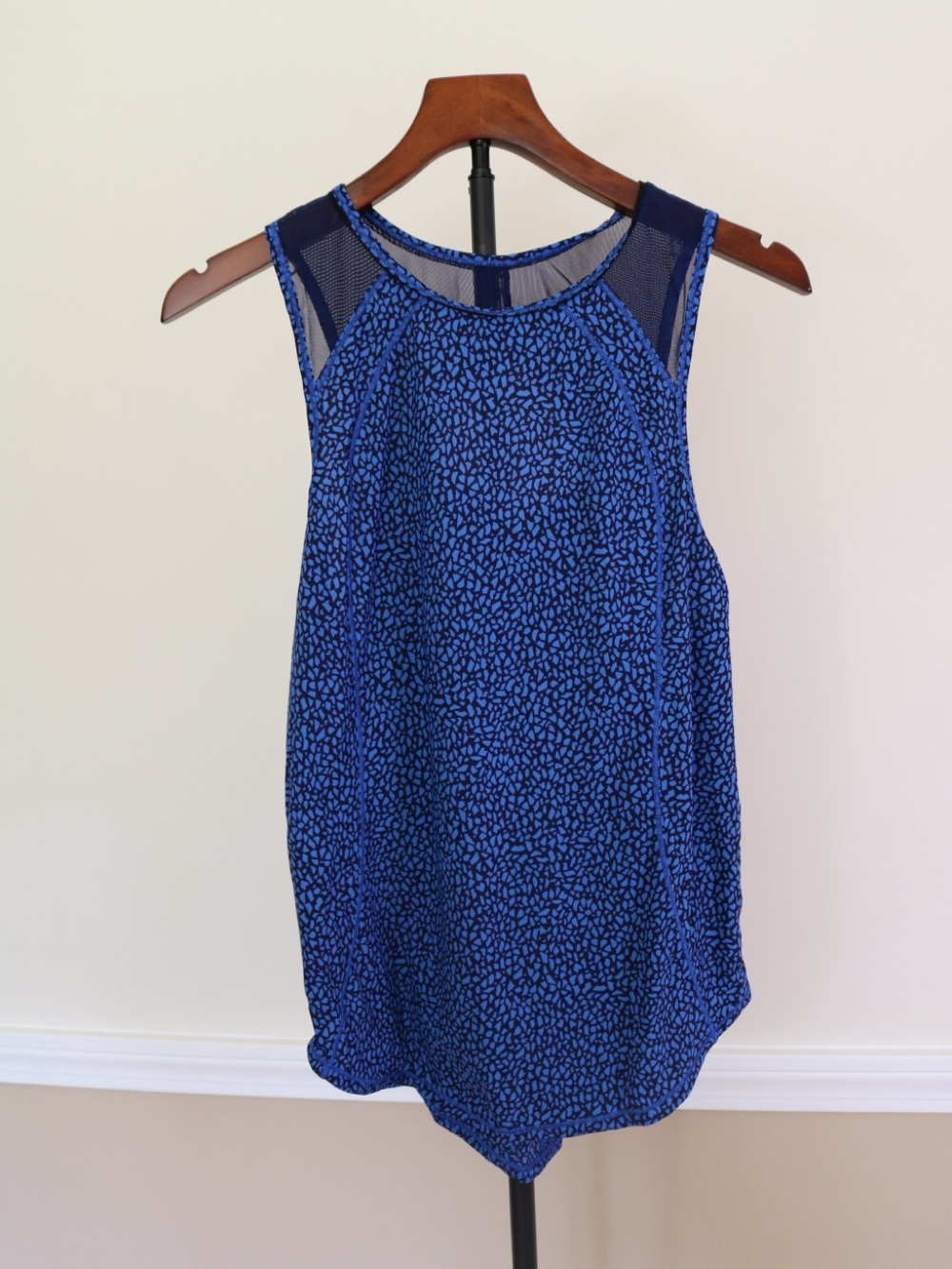 Women's Royal Blue Printed Mesh lululemon Camisole workout tank